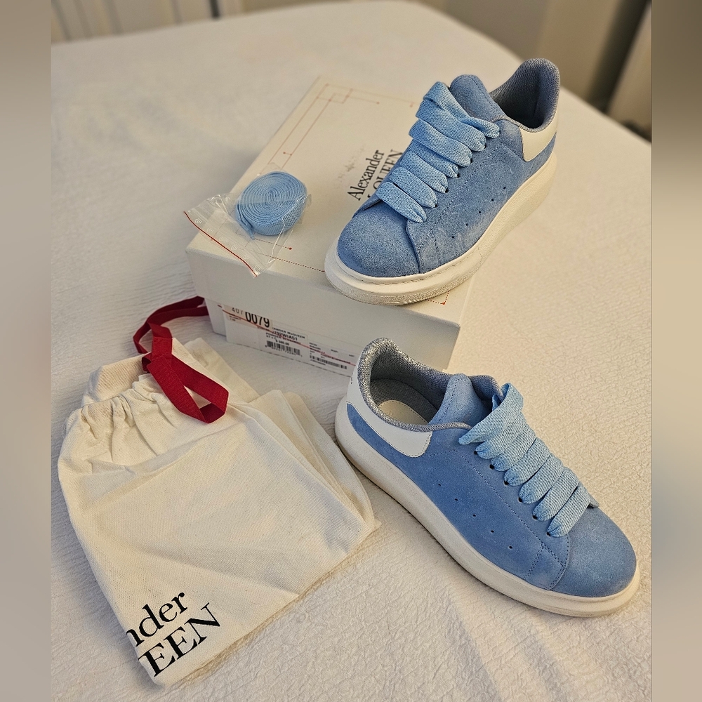 Alexander MCQUEEN Sneakers